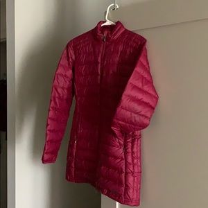 Women’s Puffy Coat - Maroon - Size Medium